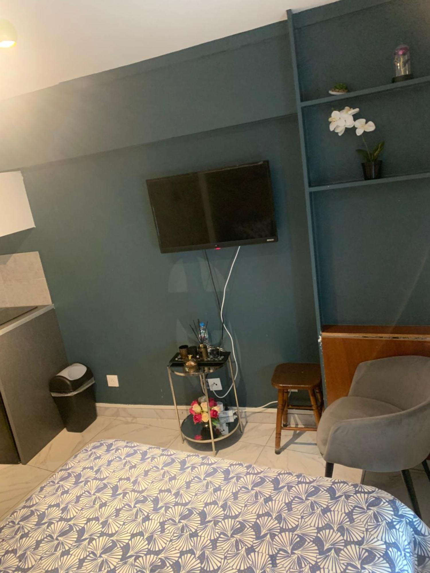 Charmant Studio Dans Maison Lägenhet Sarcelles Exteriör bild